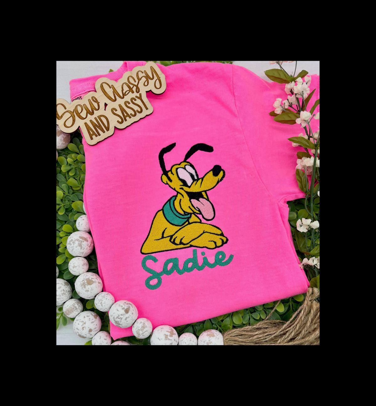 Adult Mouse friends pocket tee